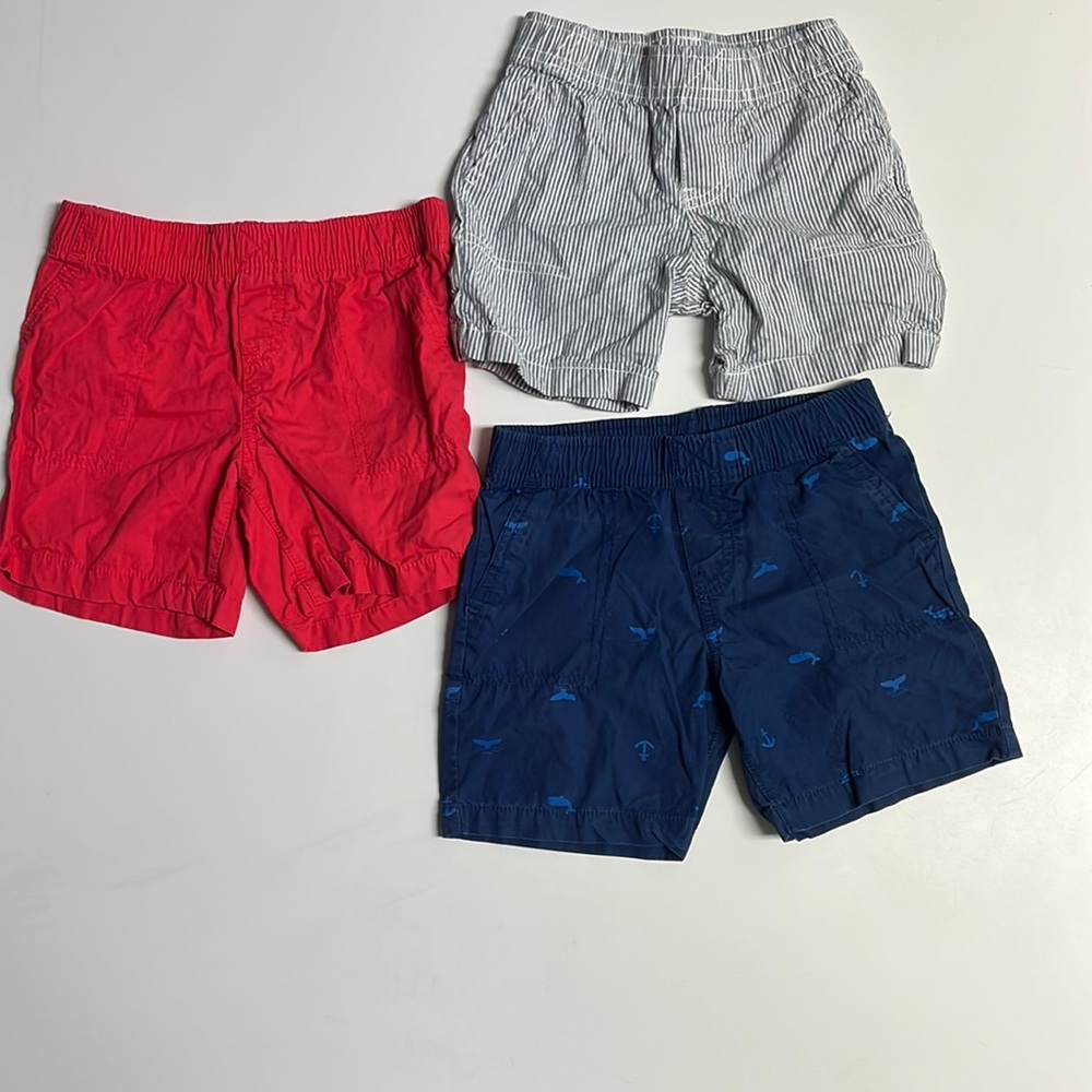 Carter’s shorts| size 24 months| blue, red,white